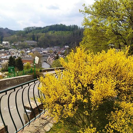 Villa Le Genet Fleuri 라로셰안알데네 외부 사진