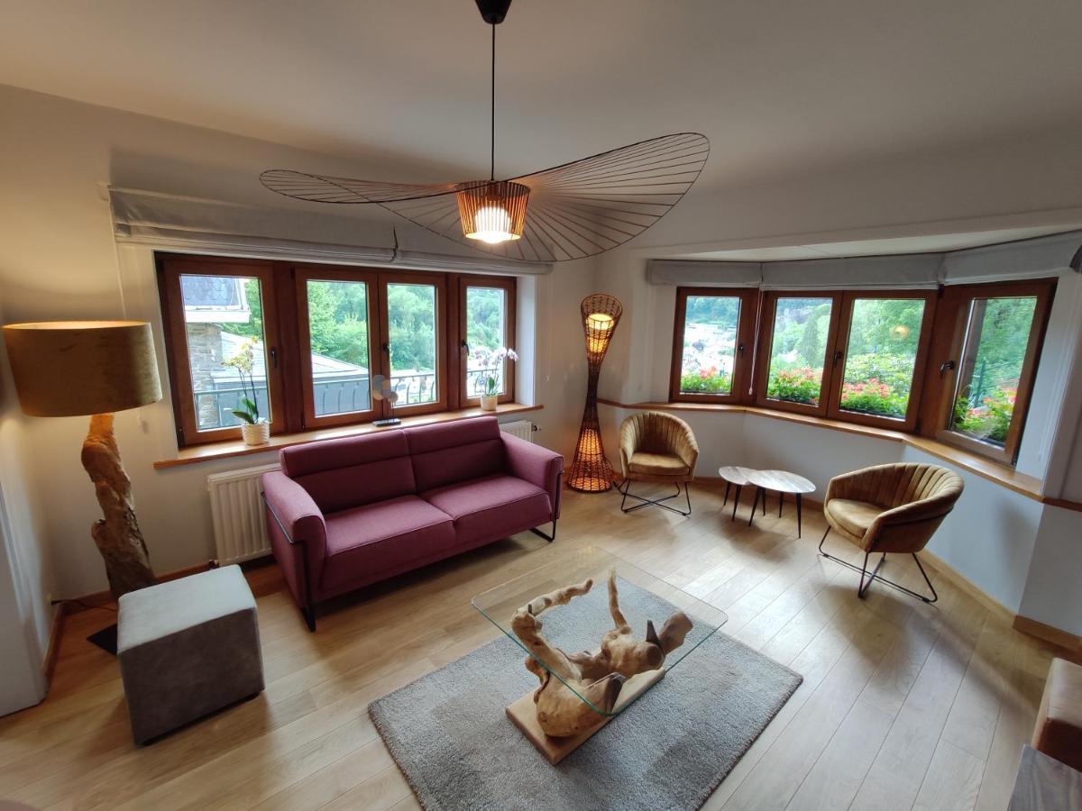 Villa Le Genet Fleuri 라로셰안알데네 외부 사진